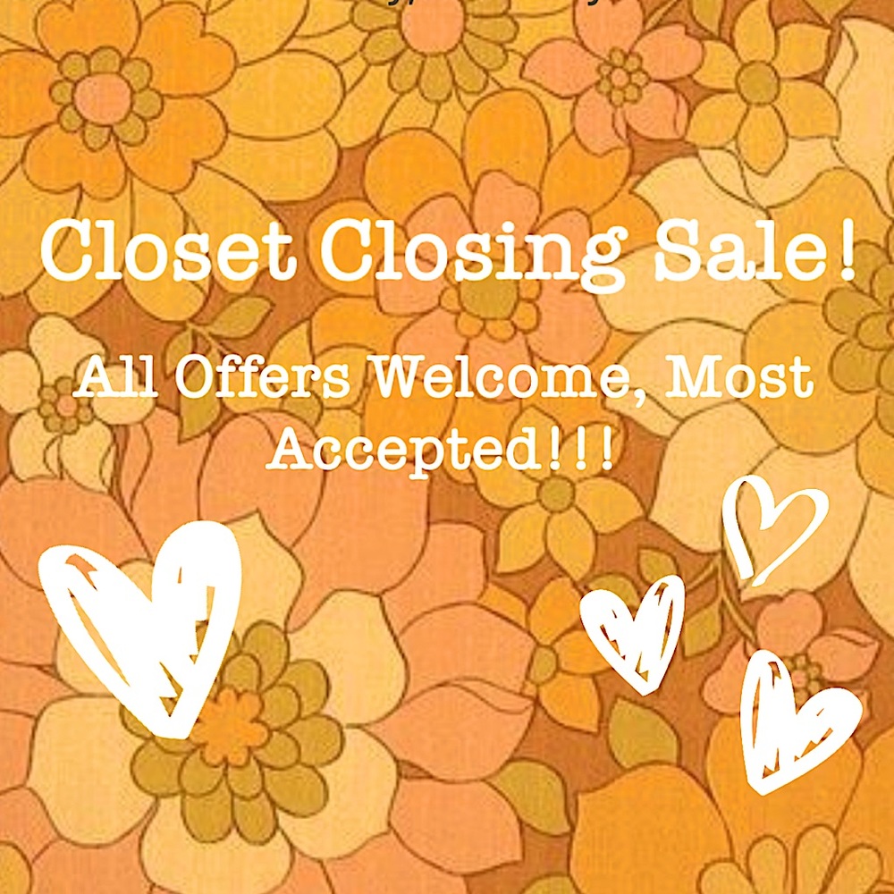 CLOSET CLOSING SALE